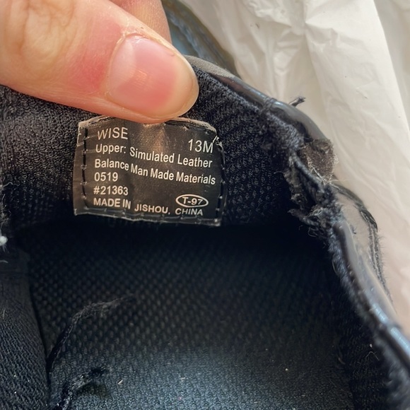 SALE WISE black boys size 13 dress shoes - Picture 6 of 6